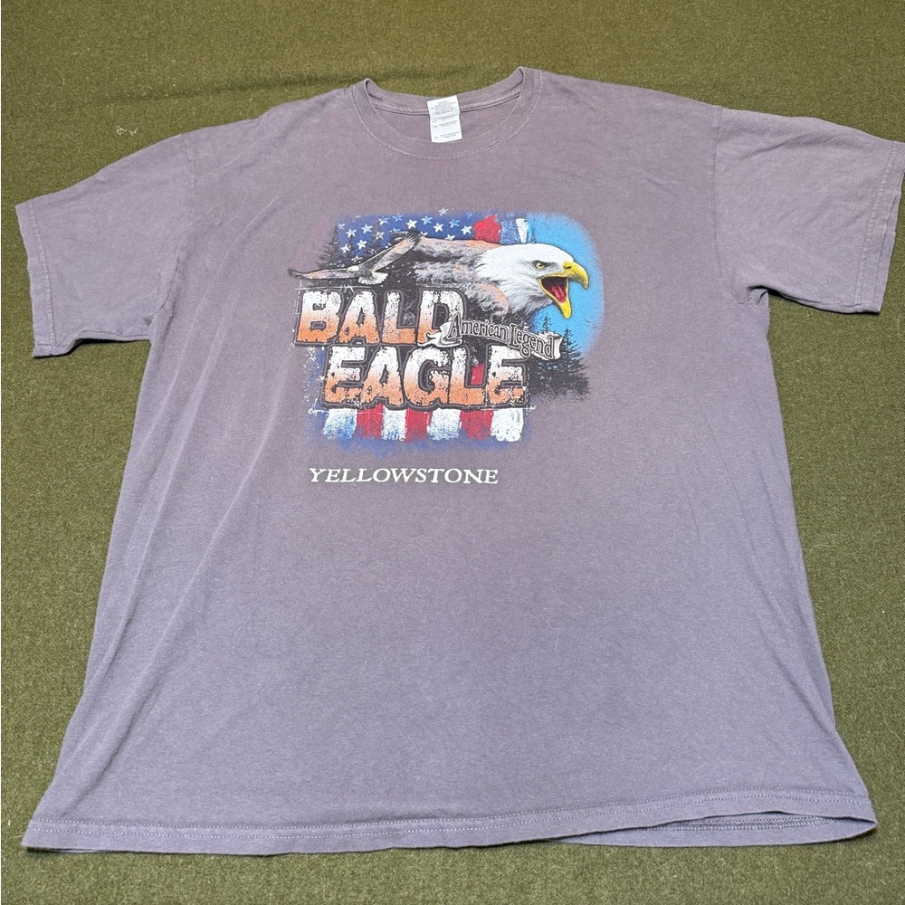Vintage Y2K Yellowstone Blad Eagle Nature Graphic USA Grey T Shirt Men’s Size XL